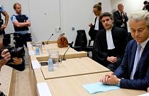 خیرت ویلدرش، نماینده اسلام ستیز و رهبر حزب راست افراطی هلند در دادگاه تجدید نظر