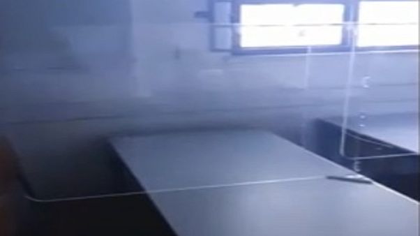 ΠΛΕΞΙΓΚΛΑΣ ΣΤΑ ΘΡΑΝΙΑ ΠΛΕΞΙΓΚΛΑΣ ΣΤΑ ΘΡΑΝΙΑ