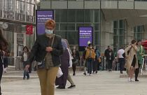 Muchas ciudades de Francia instauran el uso de mascarillas obligatorio en el espacio público