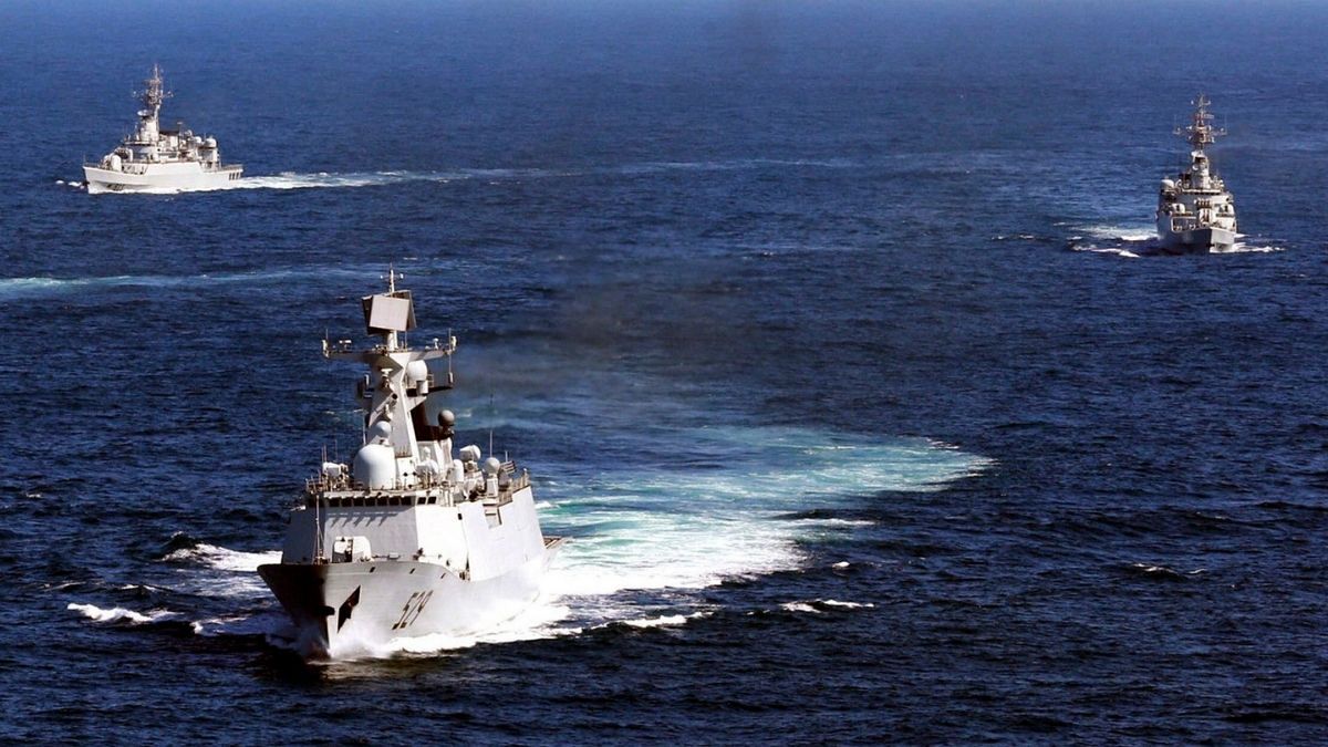 تمرین نیروی دریایی چین