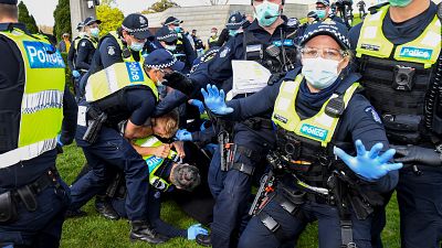 Festnahme eines Demonstranten in Melbourne