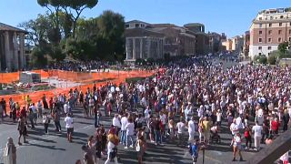 Proteste gegen Corona-Politik - trotz 1.700 Neuinfektionen in Italien