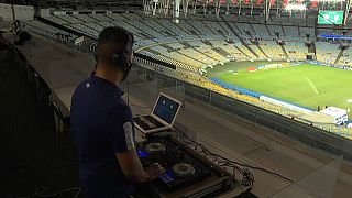 DJ statt Publikum - Franklin Scheleger sorgt für Stimmung im Stadion