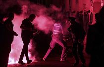 Lipsia: polizia libera immobili occupati, la piazza si ribella