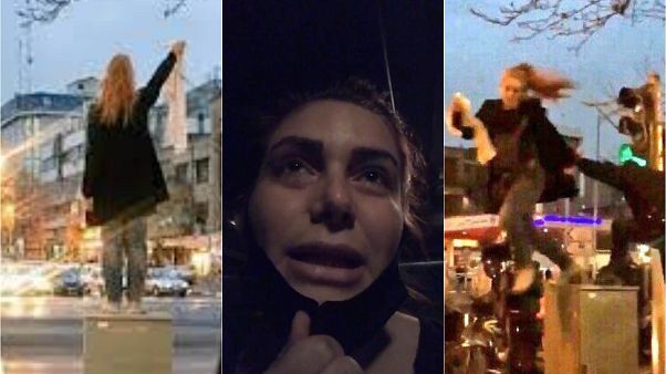 İran'da başörtüsü takmak kadınlar için zorunlu bir uygulama. İran'da başörtüsü takmak kadınlar için zorunlu bir uygulama.