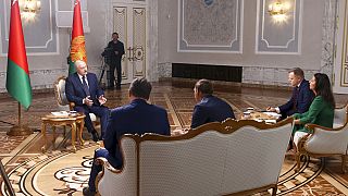 Alexander Lukashenko durante a entrevista a jornalistas russos