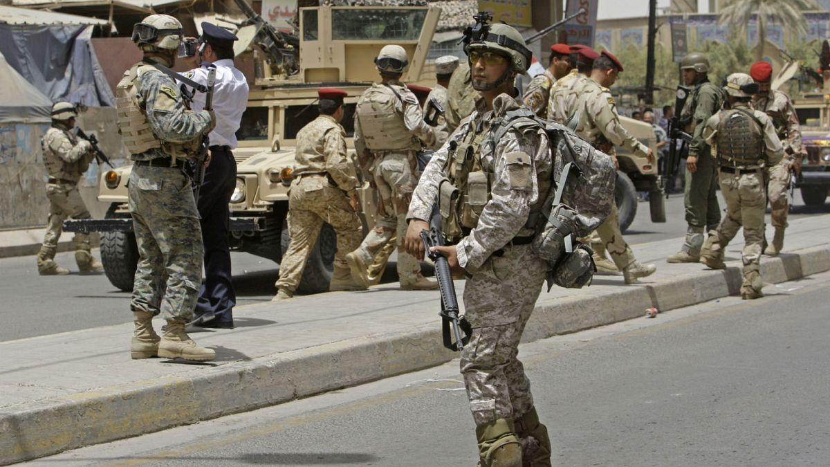 Irak'ın başkenti Bağdat'taki Amerikan askerleri (arşiv) 