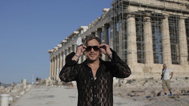 Ο Μίκυ Ρουρκ στην Ακρόπολη Ο Μίκυ Ρουρκ στην Ακρόπολη