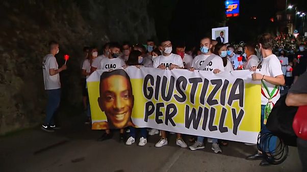 Milhares de pessoas pediram justiça por Willy Monteiro Duarte Milhares de pessoas pediram justiça por Willy Monteiro Duarte