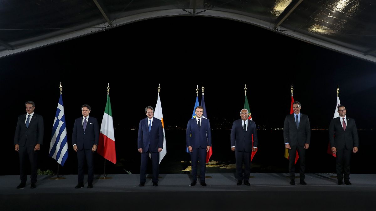 صورة تجمع قادة دول اوروبية عقب محادثات حول التوترات في شرق المتوسط
