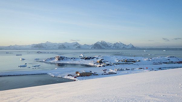 Antarctica remains the only continent without COVID-19 as of September 2020. Antarctica remains the only continent without COVID-19 as of September 2020.