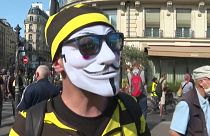 Visszatértek a sárgamellényesek a francia utcákra, de sokkal kevesebben