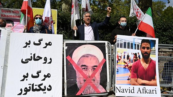 Protest in London nach der Hinrichtung von Navid Afkari in Iran Protest in London nach der Hinrichtung von Navid Afkari in Iran