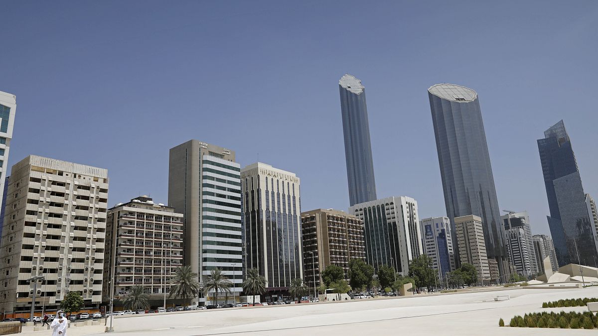 مشهد للمباني في أو ظبي/الإمارات العربية. 2020/09/01