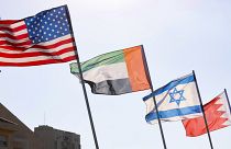 Le bandiere di Stati Uniti, Emirati Arabi Uniti, Israele e Bahrain