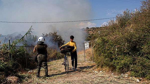 Moria mülteci kampında yangın Moria mülteci kampında yangın
