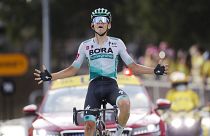 Lennard Kamna remporte la 16ème étape du Tour de France 2020, à Villard-de-Lans, France, le 15 septembre 2020