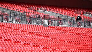Az Arsenal és a Liverpool találkozója a Wembley üres lelátói előtt