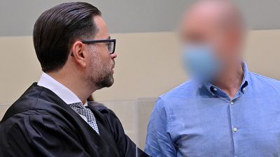 Mark Schmidt (visage flouté), à l'ouverture de son procès à Munich, le 16/09/2020.