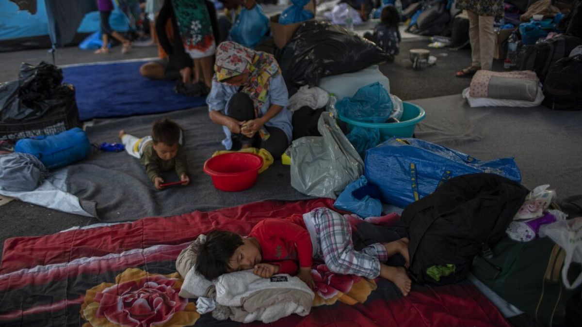 Lesbos ficará sem migrantes até à Páscoa