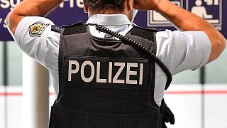 Almanya'da ırkçı paylaşımlarda bulunan 29 polis açığa alındı / Arşiv