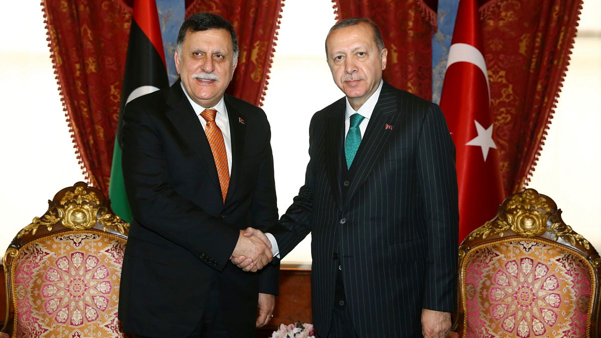 Cumhurbaşkanı Recep Tayyip Erdoğan ile UMH Başbakanı Fayiz es-Serrac