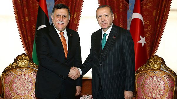 Cumhurbaşkanı Recep Tayyip Erdoğan ile UMH Başbakanı Fayiz es-Serrac Cumhurbaşkanı Recep Tayyip Erdoğan ile UMH Başbakanı Fayiz es-Serrac