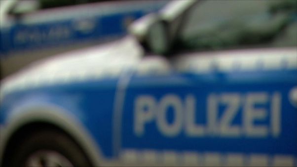 Sfumatura di "Poiizei", in questa brutta storia tedesca. Sfumatura di "Poiizei", in questa brutta storia tedesca.