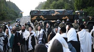 مئات من الحجاج اليهود لا يزالون محتشدين على الحدود الأوكرانية، 16 سبتمبر 2020