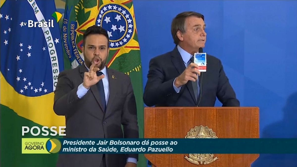 Bolsonaro defendiendo el uso de la hidroxicloroquina