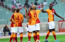Galatasaray, Azerbaycan'da karşılaştığı Neftçi Bakü'yü 3-1 yenerek bir üst tura yükseldi.