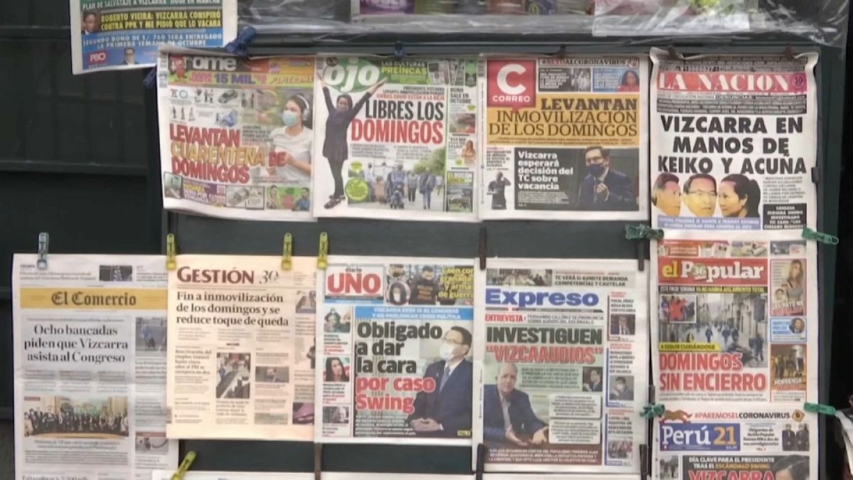 Portadas de periodicos recogen el proceso contra Martín Vizcarra