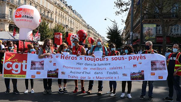 Fransa'da sendikalar protesto düzenledi Fransa'da sendikalar protesto düzenledi