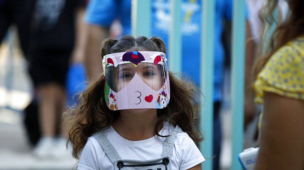 Ιδιαίτερη προσοχή ζητείται από τις ευάλωτες ομάδες Ιδιαίτερη προσοχή ζητείται από τις ευάλωτες ομάδες