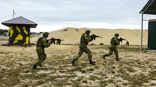 Russische und belarussische Truppen proben den Ernstfall  - fünf Kilometer vor der Grenze zu Polen