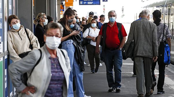 Menschen mit Masken in Deutschland im September 2020 Menschen mit Masken in Deutschland im September 2020