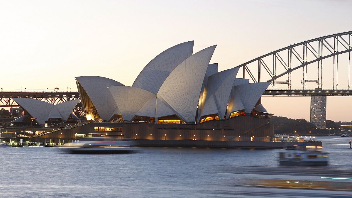 Qantas Havayolları Sidney'den gezi uçuşu düzenleyecek