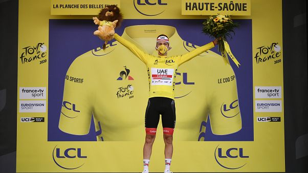 Tadej Pogacar s'empare du maillot jaune à la veille de l'arrivée du Tour de France Tadej Pogacar s'empare du maillot jaune à la veille de l'arrivée du Tour de France