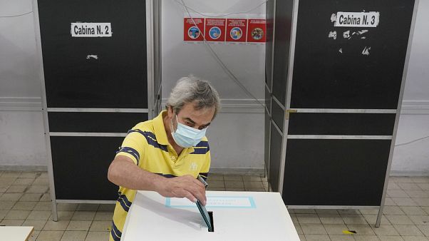 El Gobierno italiano implementó fuertes medidas sanitarias para evitar masivos contagios por coronavirus. El Gobierno italiano implementó fuertes medidas sanitarias para evitar masivos contagios por coronavirus.
