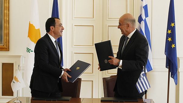ΝΙΚΟΣ ΧΡΙΣΤΟΔΟΥΛΙΔΗΣ - ΝΙΚΟΣ ΔΕΝΔΙΑΣ ΝΙΚΟΣ ΧΡΙΣΤΟΔΟΥΛΙΔΗΣ - ΝΙΚΟΣ ΔΕΝΔΙΑΣ