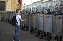 6. Protestsonntag in Folge: Mehr als 100 Festnahmen in Belarus