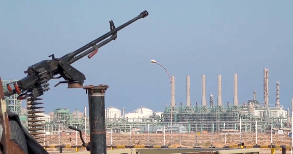 Libya's parties demand equal division of oil