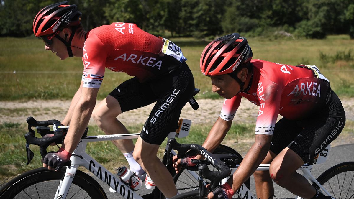 Archives : le Britannique Connor Swift et le Colombien Nairo Quintana de l'équipe Arkea-Samsic lors de la 13e étape de la 107e édition du Tour de France, le 11 septembre 2020