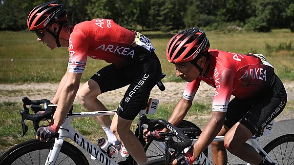 Archives : le Britannique Connor Swift et le Colombien Nairo Quintana de l'équipe Arkea-Samsic lors de la 13e étape de la 107e édition du Tour de France, le 11 septembre 2020 Archives : le Britannique Connor Swift et le Colombien Nairo Quintana de l'équipe Arkea-Samsic lors de la 13e étape de la 107e édition du Tour de France, le 11 septembre 2020