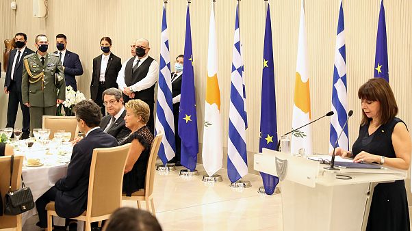 Επίσημο δείπνο προς τιμήν της ΠτΔ από τον Πρόεδρο της Κυπριακής Δημοκρατίας Επίσημο δείπνο προς τιμήν της ΠτΔ από τον Πρόεδρο της Κυπριακής Δημοκρατίας