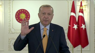 الرئيس التركي رجب طيب أردوغان  يتحدث عبر الفيديو خلال الدورة 75 للجمعية العامة للأمم المتحدة.
