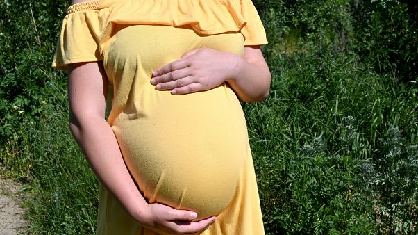 Leihmutterschaft: Nur ein Geschäft oder Weg zum Familienglück? Leihmutterschaft: Nur ein Geschäft oder Weg zum Familienglück?
