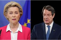 AB Komisyonu Başkanı Ursula Von der Leyen (solda), Güney Kıbrıs Rum Yönetimi Cumhurbaşkanı Nikos Anastasiadis 