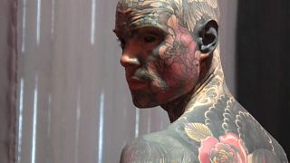 Сильвен Элен – самый татуированный человек Франции. И он школьный учитель.