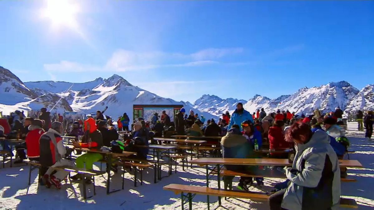 Austria, norme anti-covid più rigide per chi va a sciare